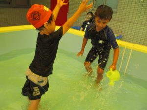 こども発達支援センターわかば 単独通所 プールあそび をしています 岡崎市福祉事業団 こども発達支援センターわかば 単独通所 プールあそび をしています 岡崎市福祉事業団