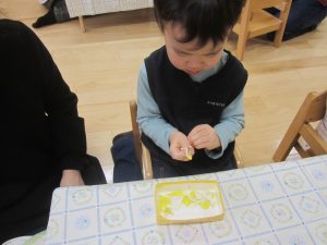 こども発達支援センター 製作遊び を行いました 岡崎市福祉事業団 こども発達支援センター 製作遊び を行いました 岡崎市福祉事業団