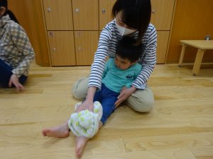 こども発達支援センター 感覚遊び を行いました 岡崎市福祉事業団